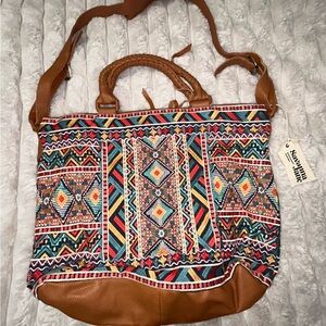 NWT Savanne Jane Embroidered
Weekender Bag